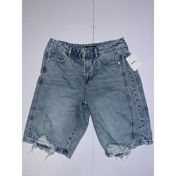 Forever 21 Other - Forever 21 Premium Unisex 90s Light Wash Distressed Denim Shorts Size Fast Ship